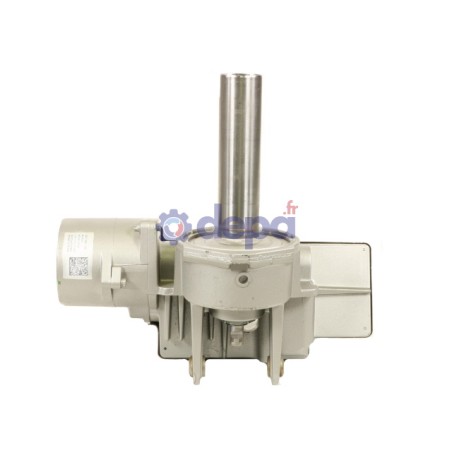 CO637_1_p.jpg