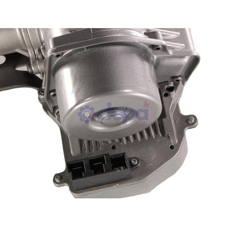 CO2119-B_1.jpg